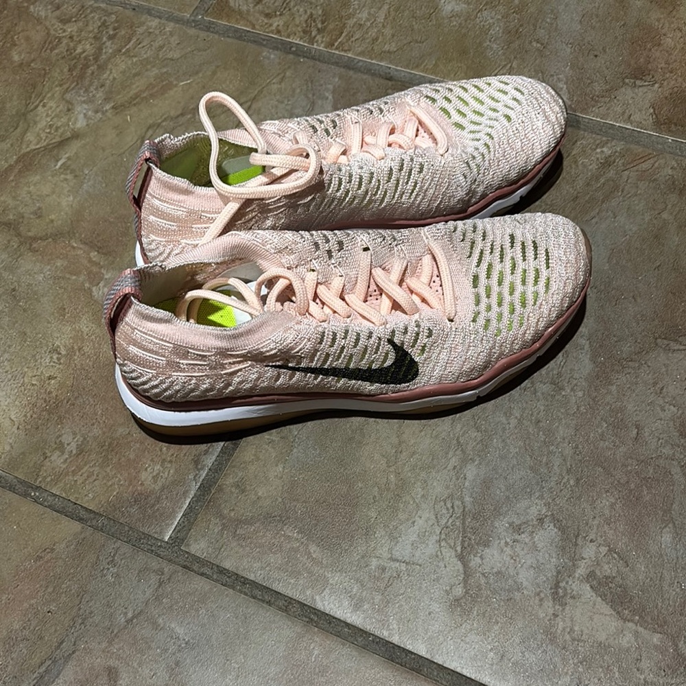 Nike Women's Light Pink Athletic Training Shoes